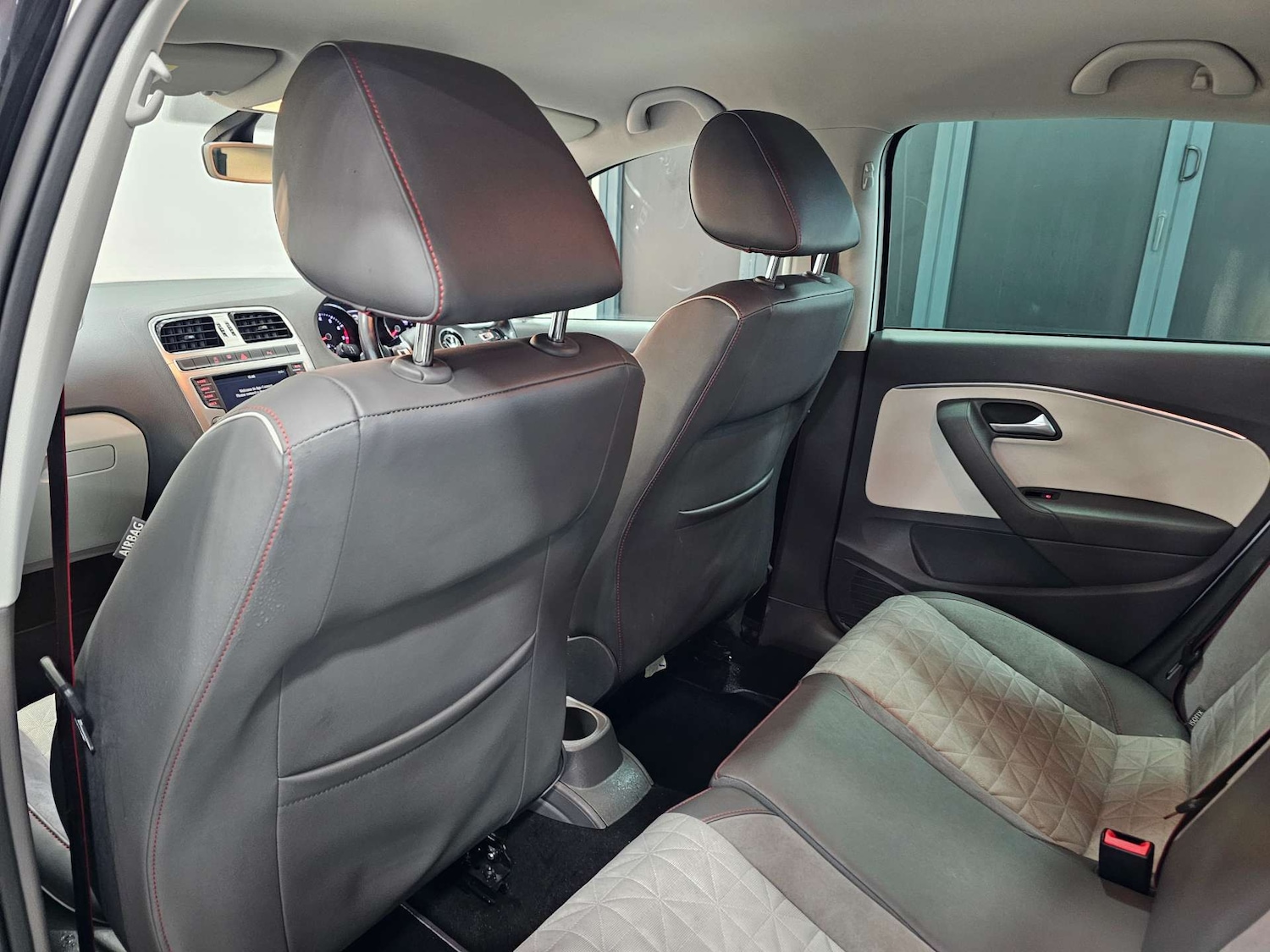 Used Volkswagen Polo 2017 for sale - 77236283: Photo 86