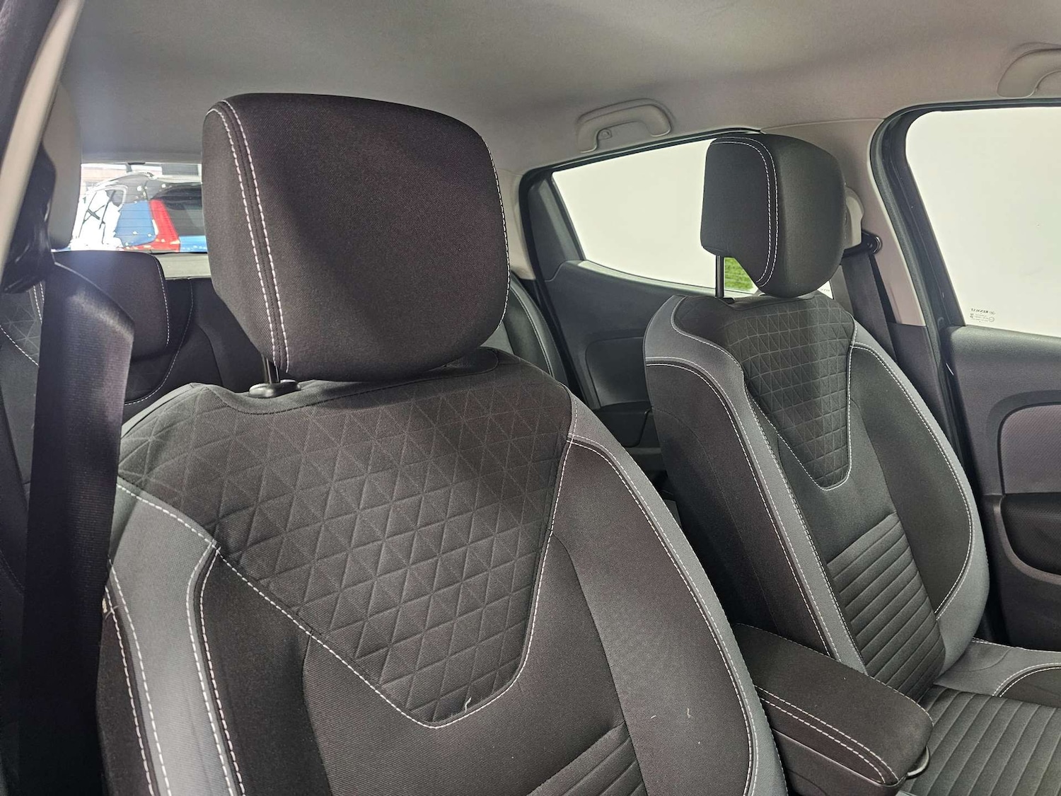 Used Renault Clio 2016 for sale - 76972356: Photo 13