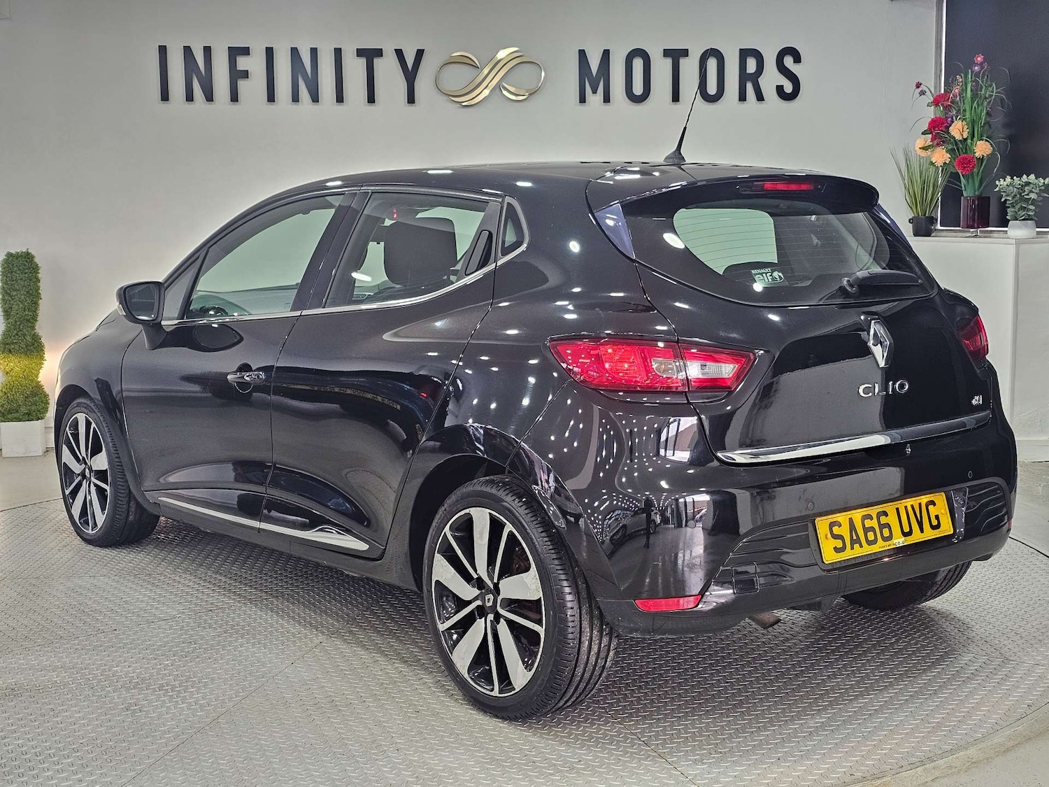 Used Renault Clio 2016 for sale - 76972356: Photo 27