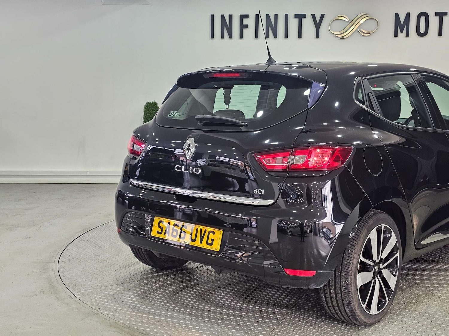 Used Renault Clio 2016 for sale - 76972356: Photo 34