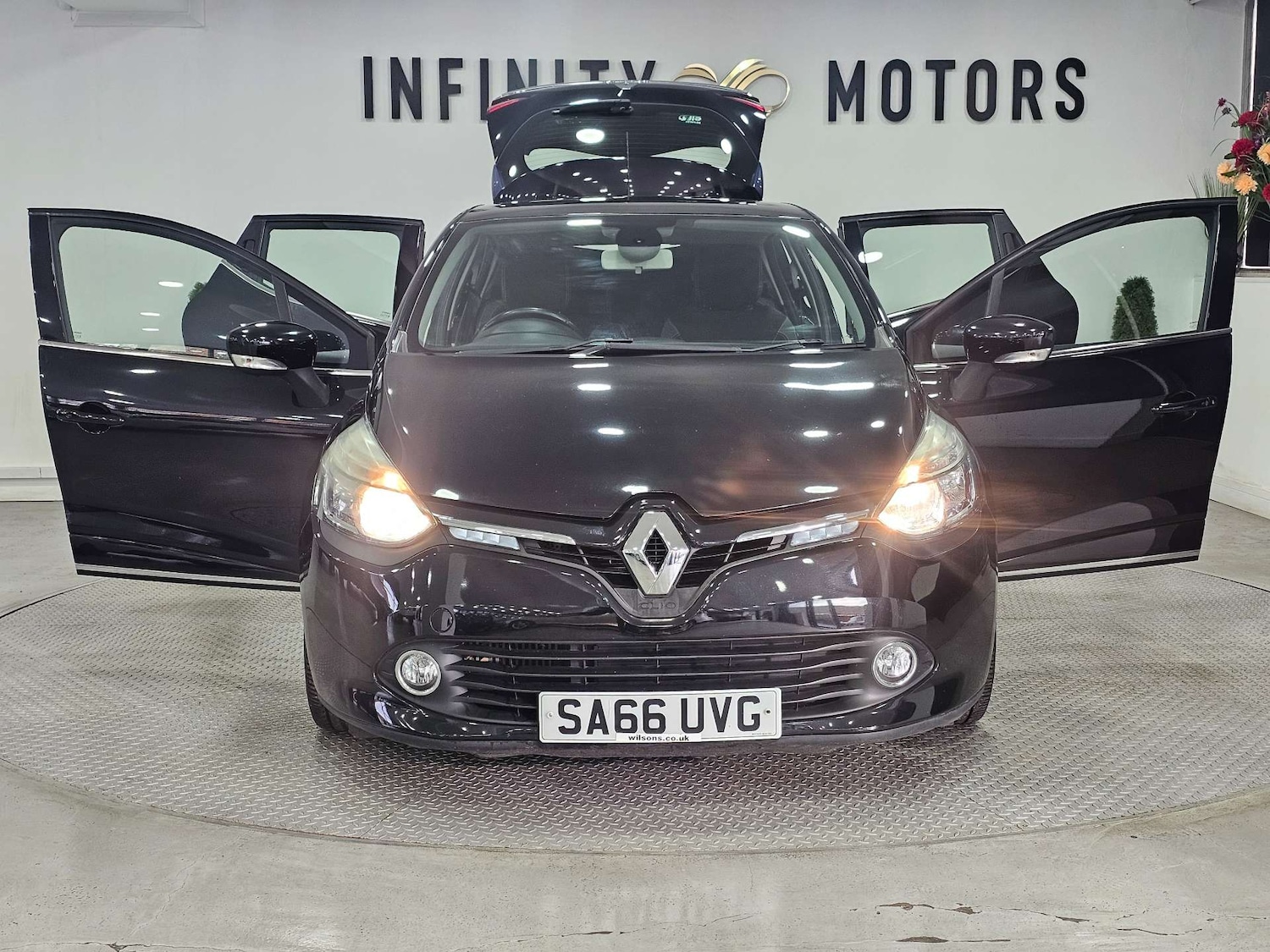 Used Renault Clio 2016 for sale - 76972356: Photo 44