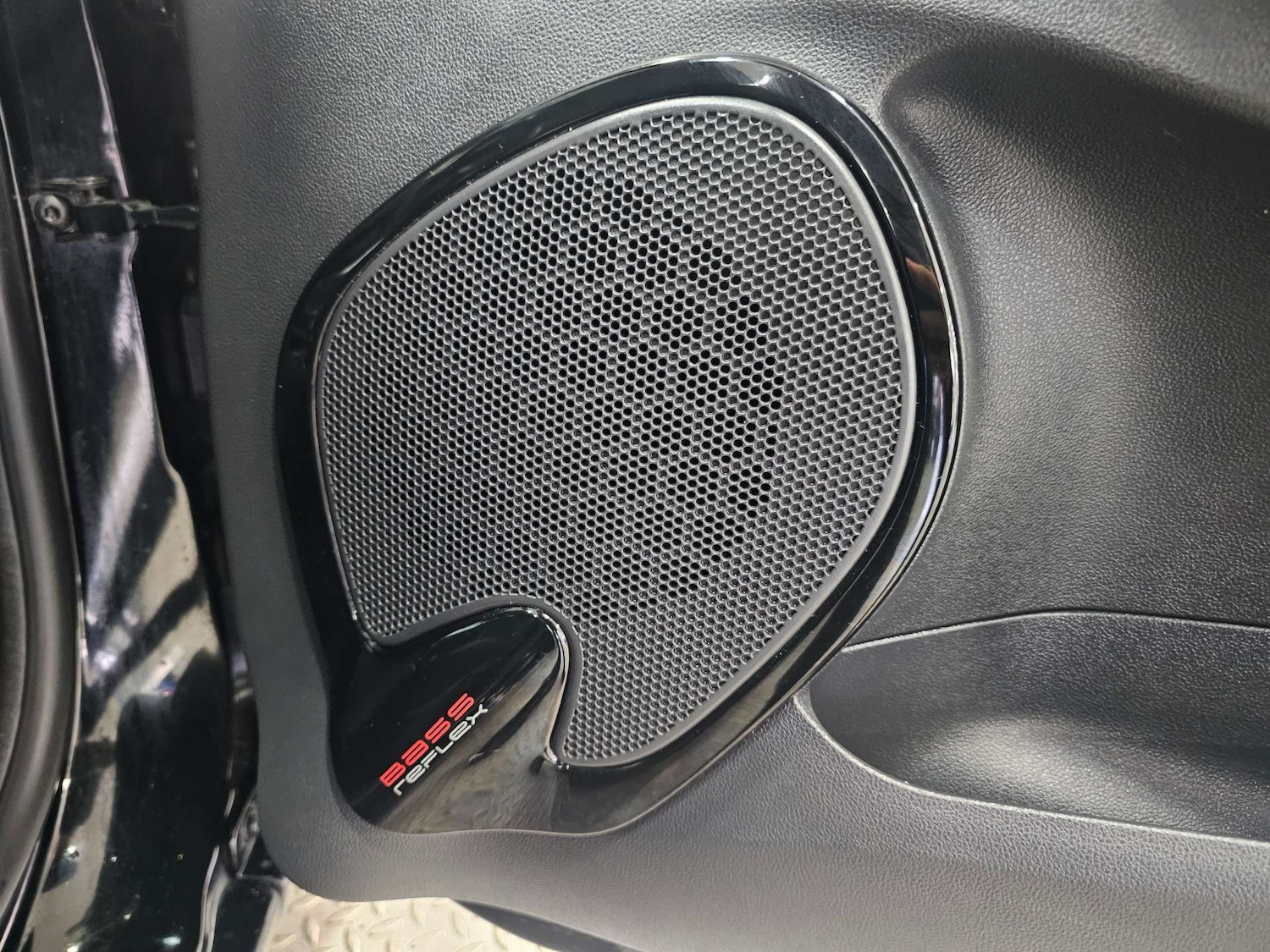 Used Renault Clio 2016 for sale - 76972356: Photo 55