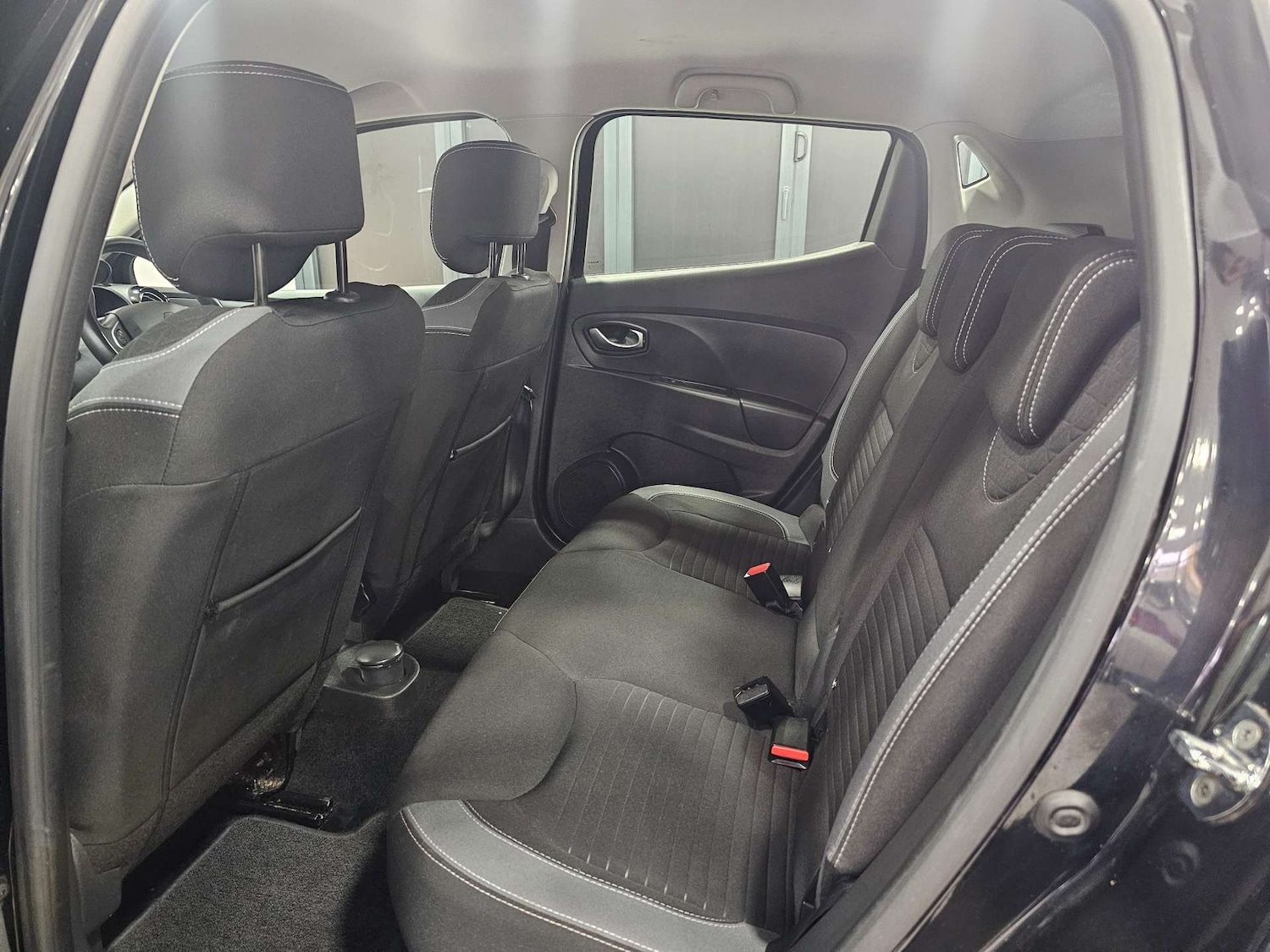 Used Renault Clio 2016 for sale - 76972356: Photo 84