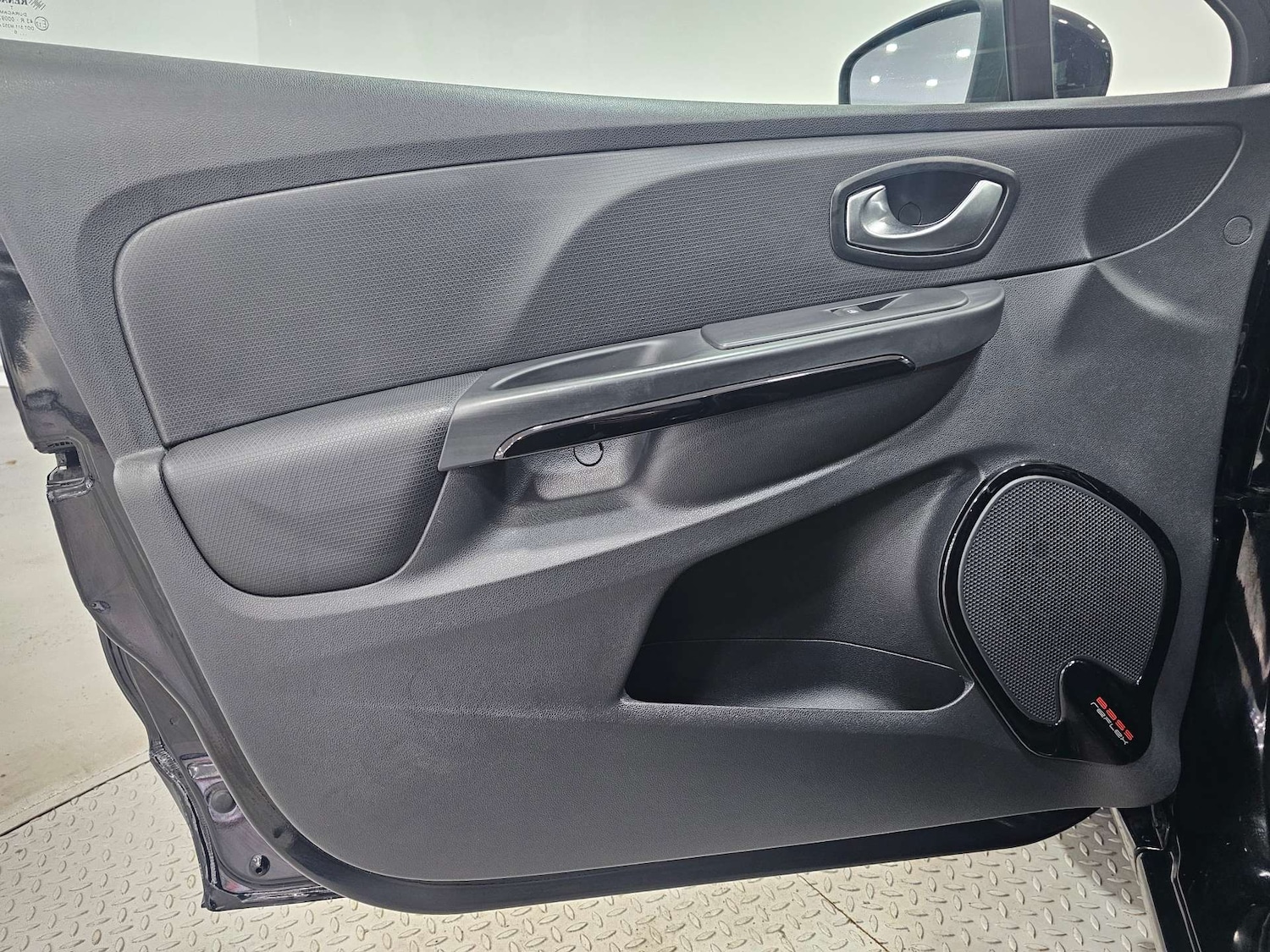 Used Renault Clio 2016 for sale - 76972356: Photo 88