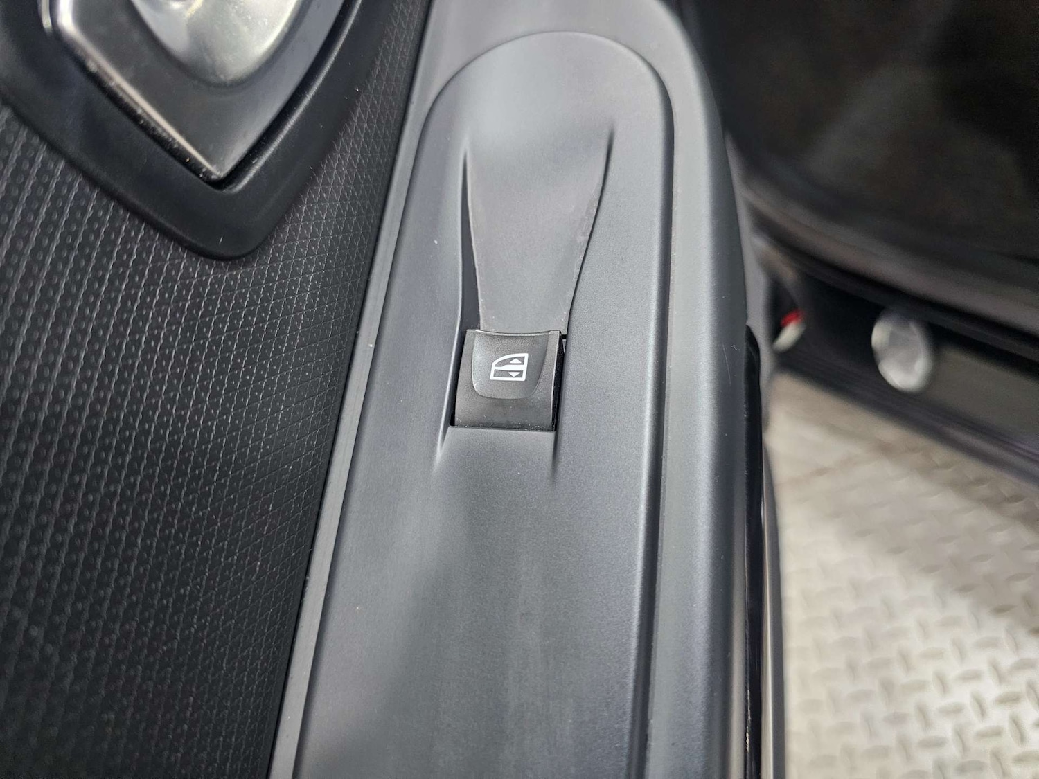 Used Renault Clio 2016 for sale - 76972356: Photo 89