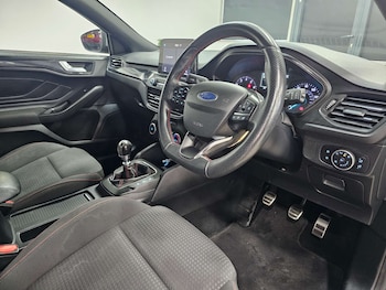 Used Ford Focus 2020 for sale - 78540946: Photo