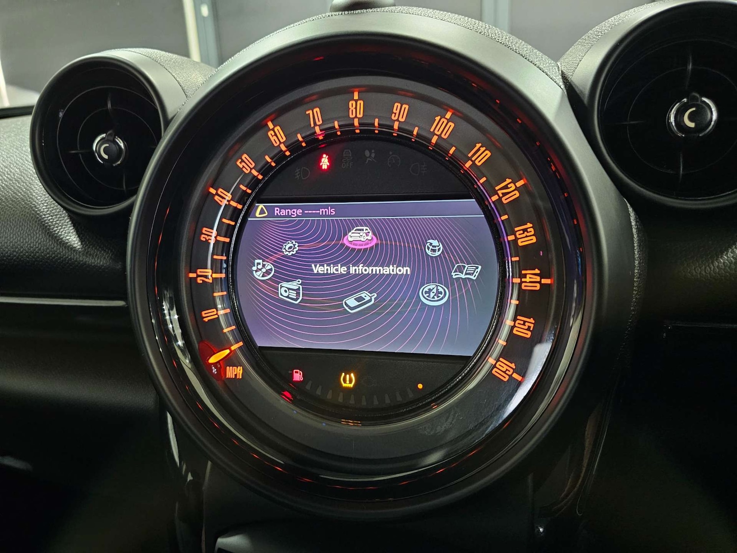 Used MINI Countryman 2015 for sale - 76972445: Photo 64