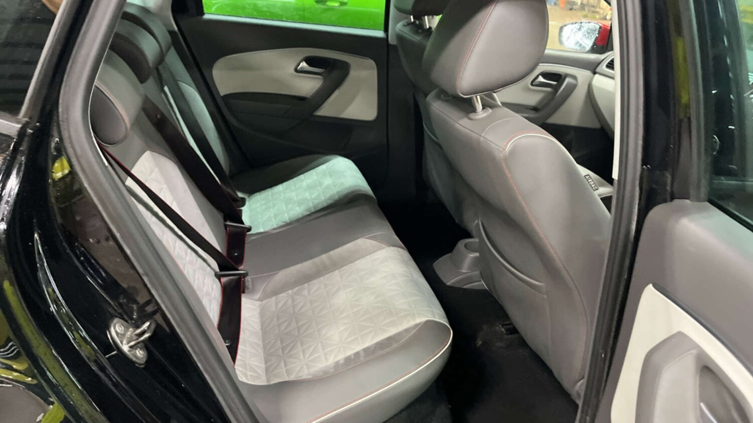 Used Volkswagen Polo 2017 for sale - 77896409: Photo 10