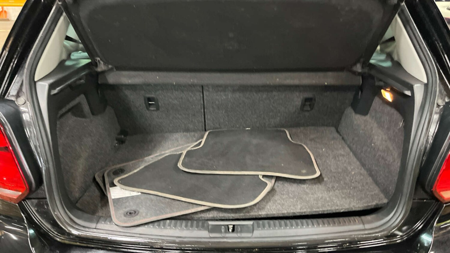 Used Volkswagen Polo 2017 for sale - 77896409: Photo 11