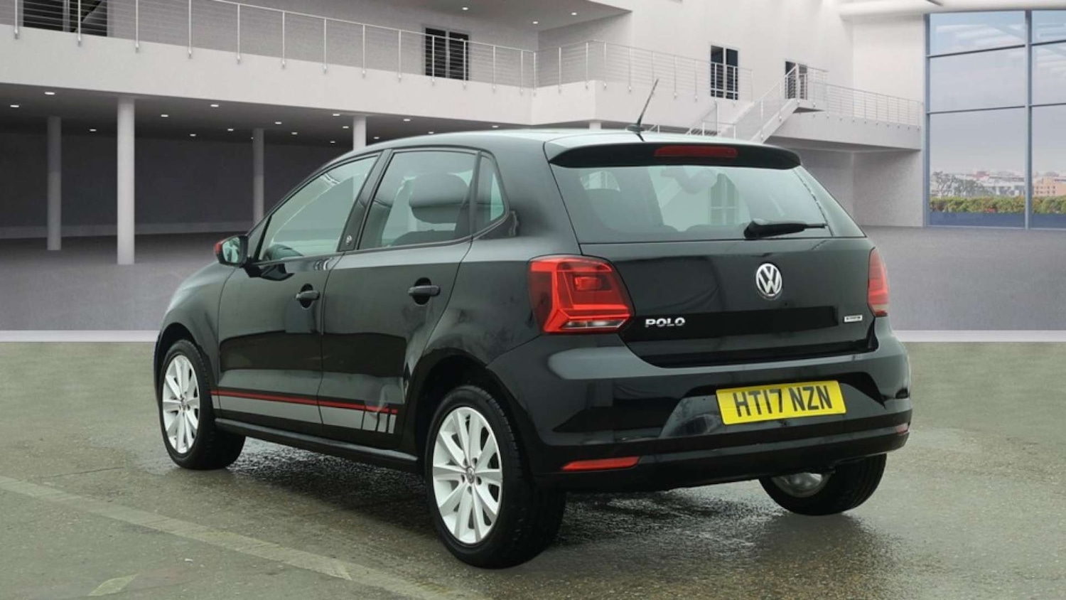 Used Volkswagen Polo 2017 for sale - 77896409: Photo 5