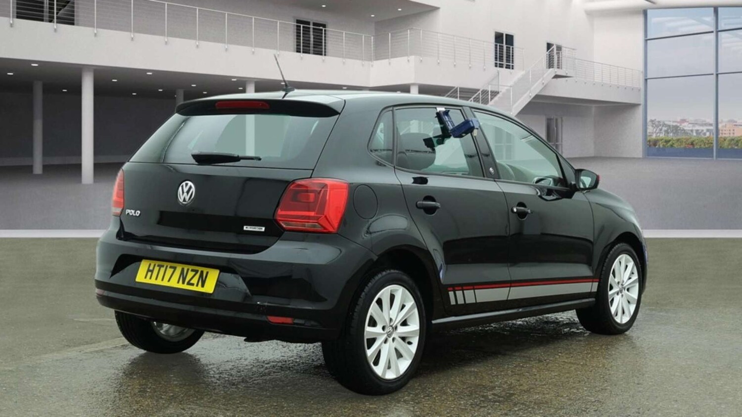 Used Volkswagen Polo 2017 for sale - 77896409: Photo 6