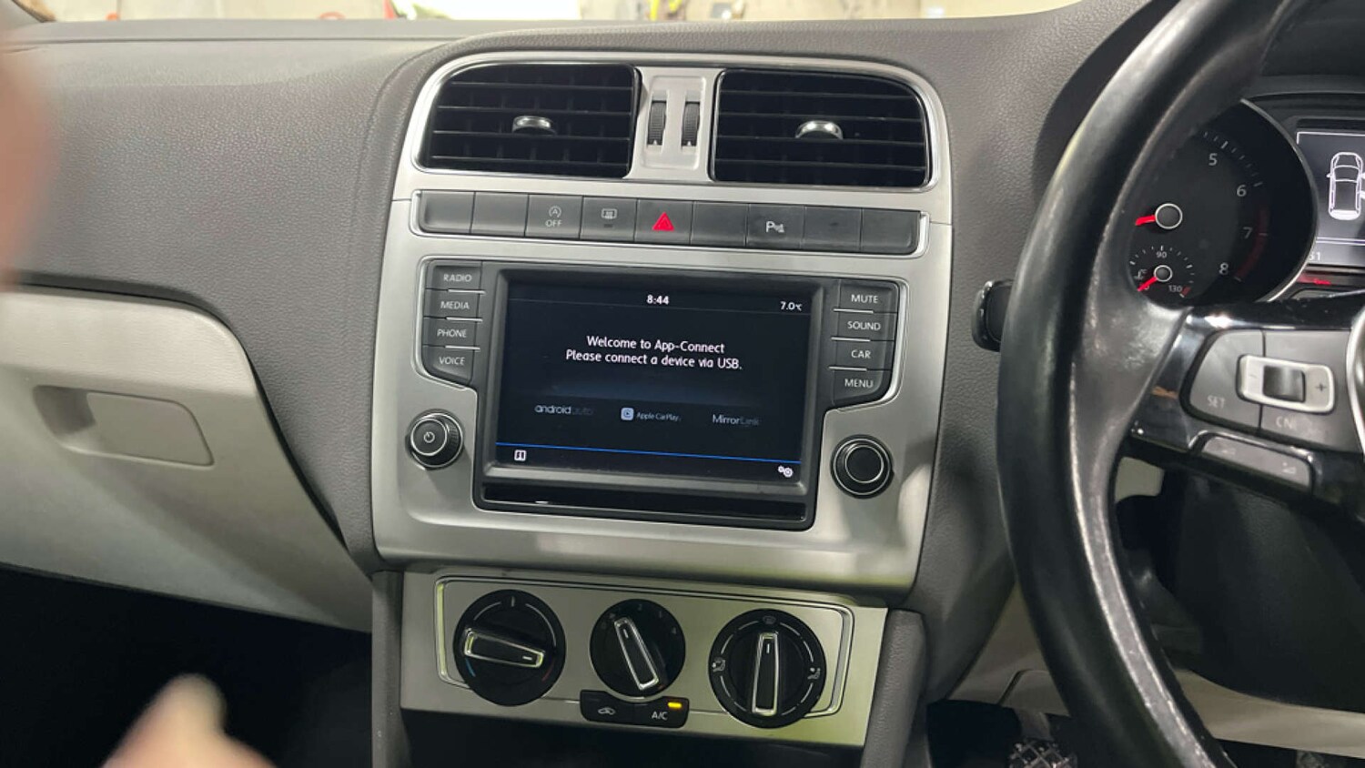 Used Volkswagen Polo 2017 for sale - 77896409: Photo 9