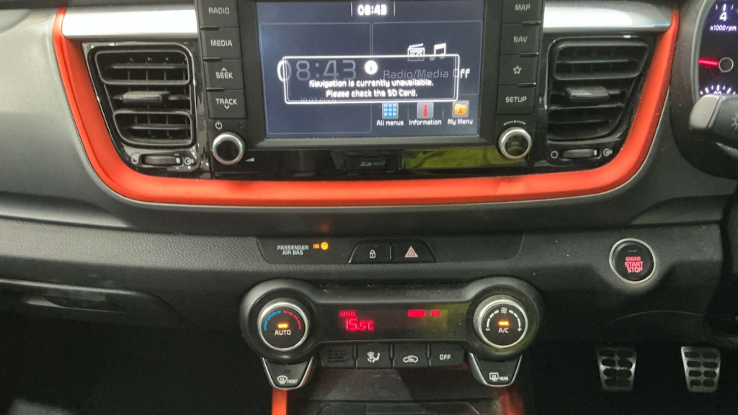 Used Kia Stonic 2018 for sale - 78055155: Photo 14