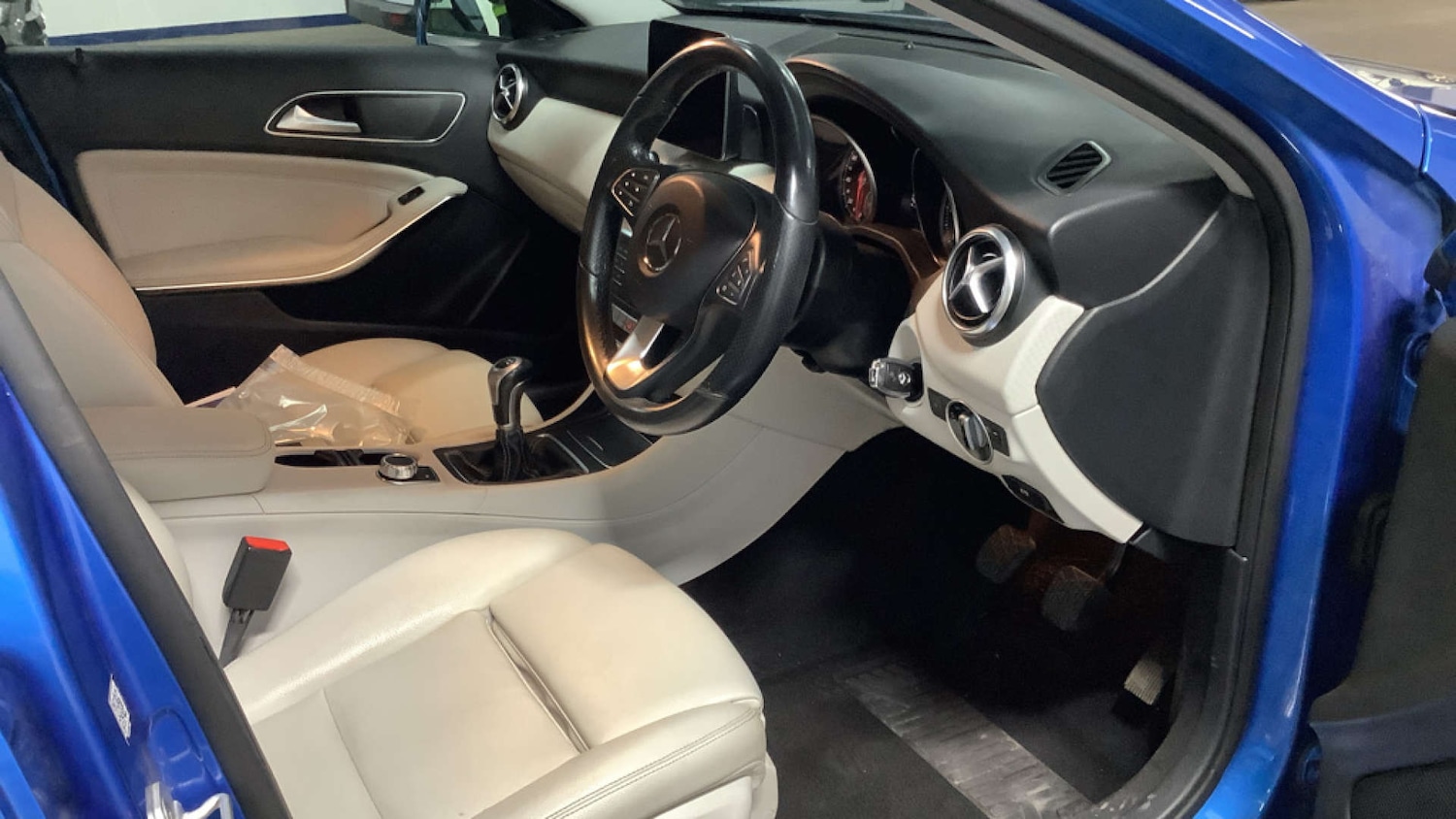 Used Mercedes-Benz A-Class 2016 for sale - 77080222: Photo 11