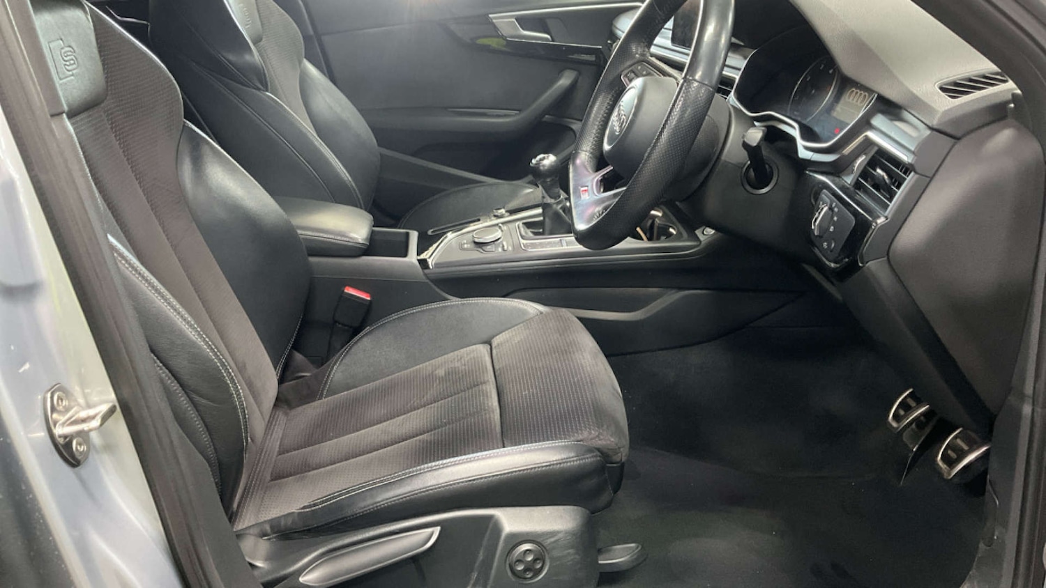 Used Audi A4 2017 for sale - 78165492: Photo 11