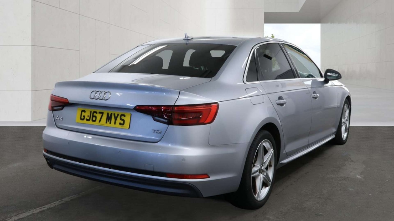 Used Audi A4 2017 for sale - 78165492: Photo 5