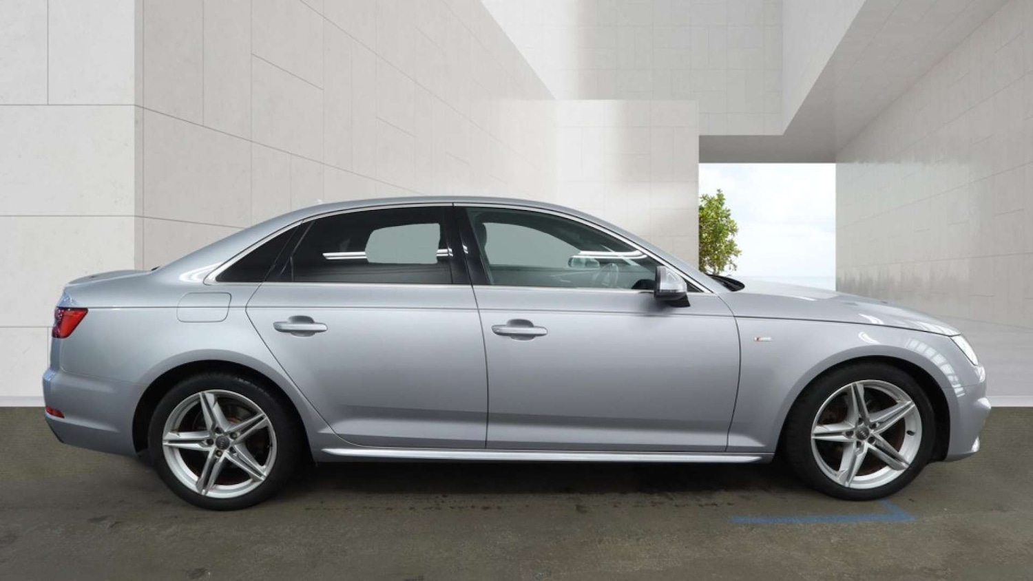 Used Audi A4 2017 for sale - 78165492: Photo 6