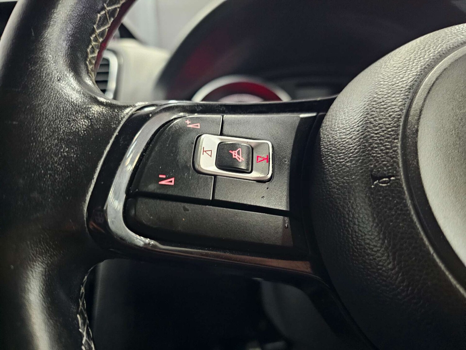 Used Volkswagen Scirocco 2015 for sale - 77494203: Photo 62