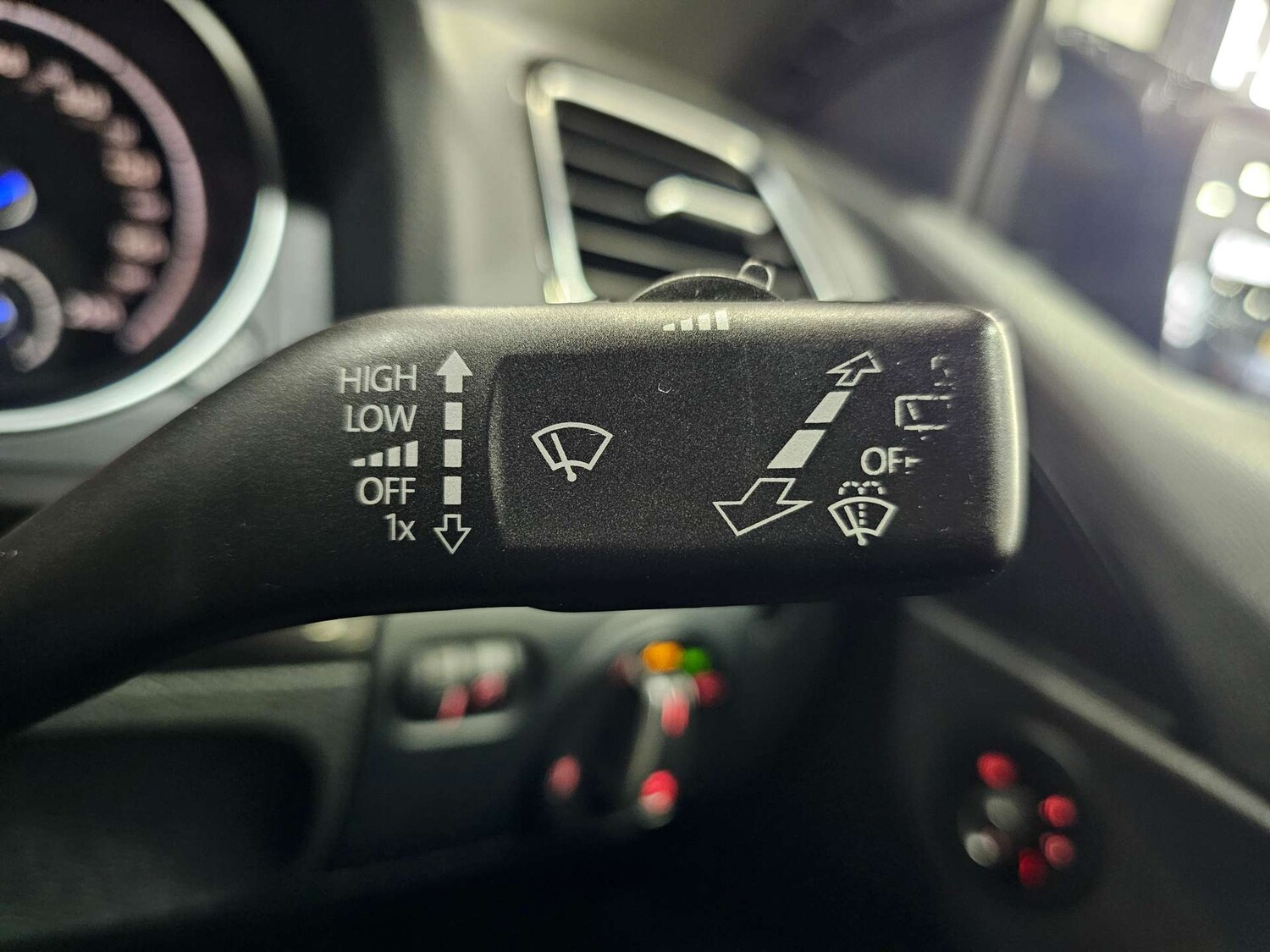 Used Volkswagen Scirocco 2015 for sale - 77494203: Photo 63