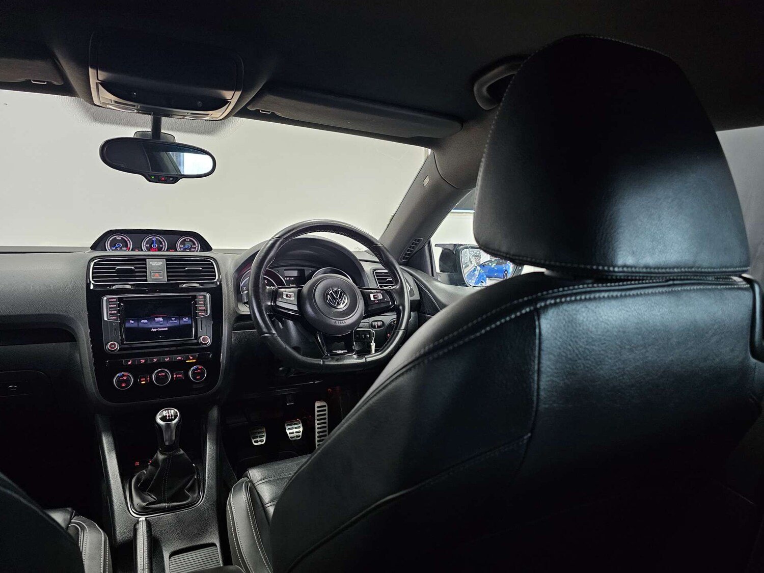 Used Volkswagen Scirocco 2015 for sale - 77494203: Photo 78