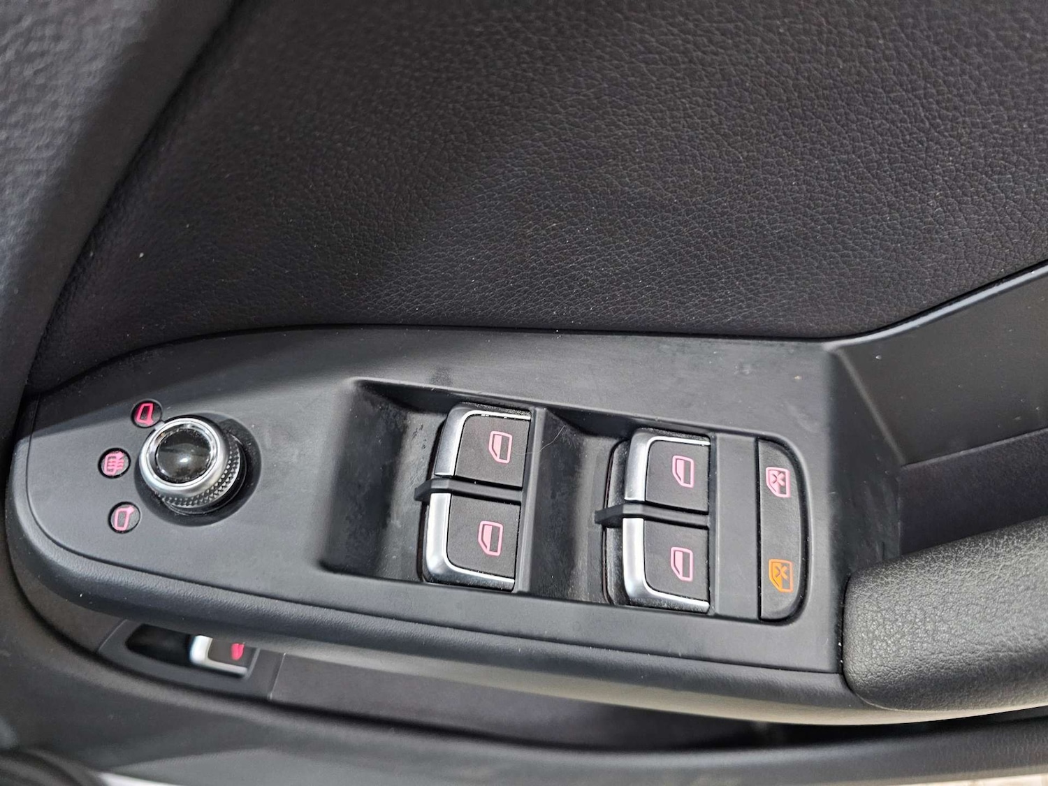 Used Audi A4 2014 for sale - 77482428: Photo 20