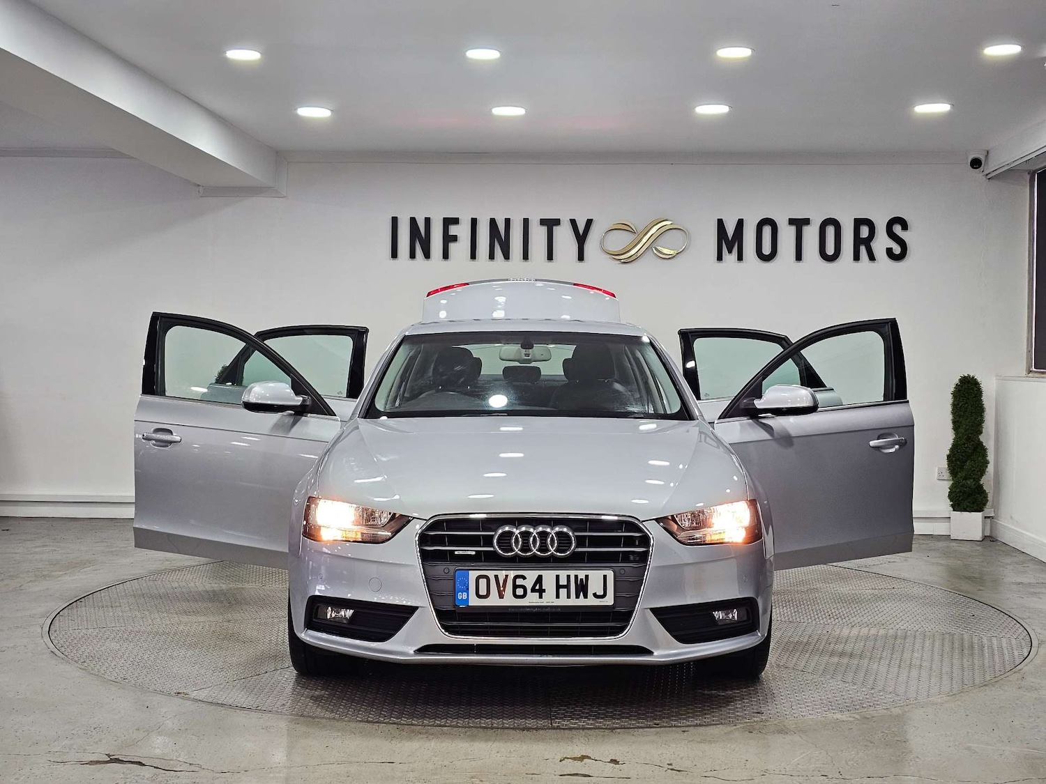 Used Audi A4 2014 for sale - 77482428: Photo 34