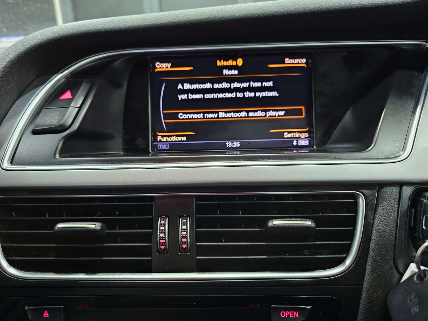 Used Audi A4 2014 for sale - 77482428: Photo 56