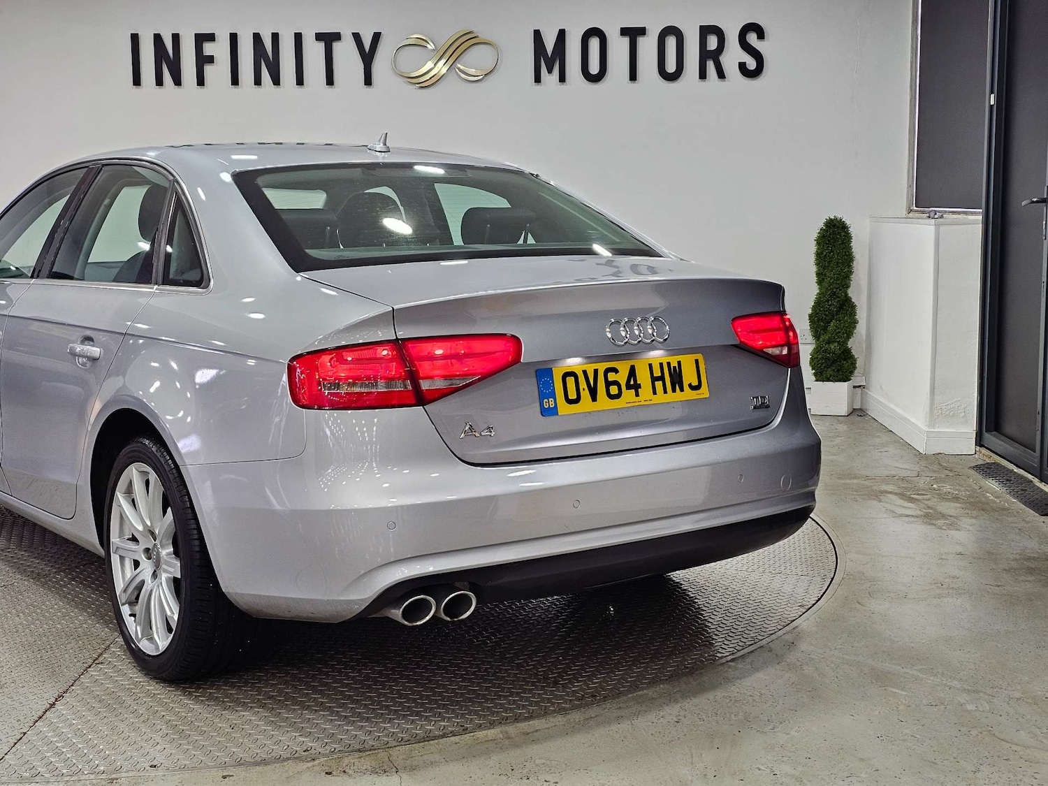 Used Audi A4 2014 for sale - 77482428: Photo 61