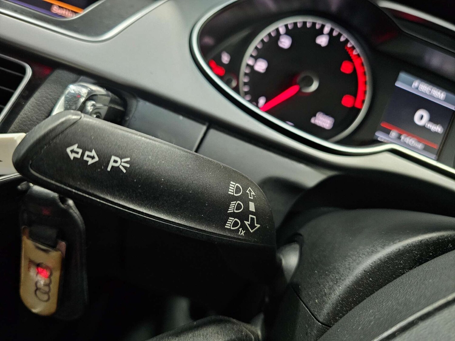 Used Audi A4 2014 for sale - 77482428: Photo 74