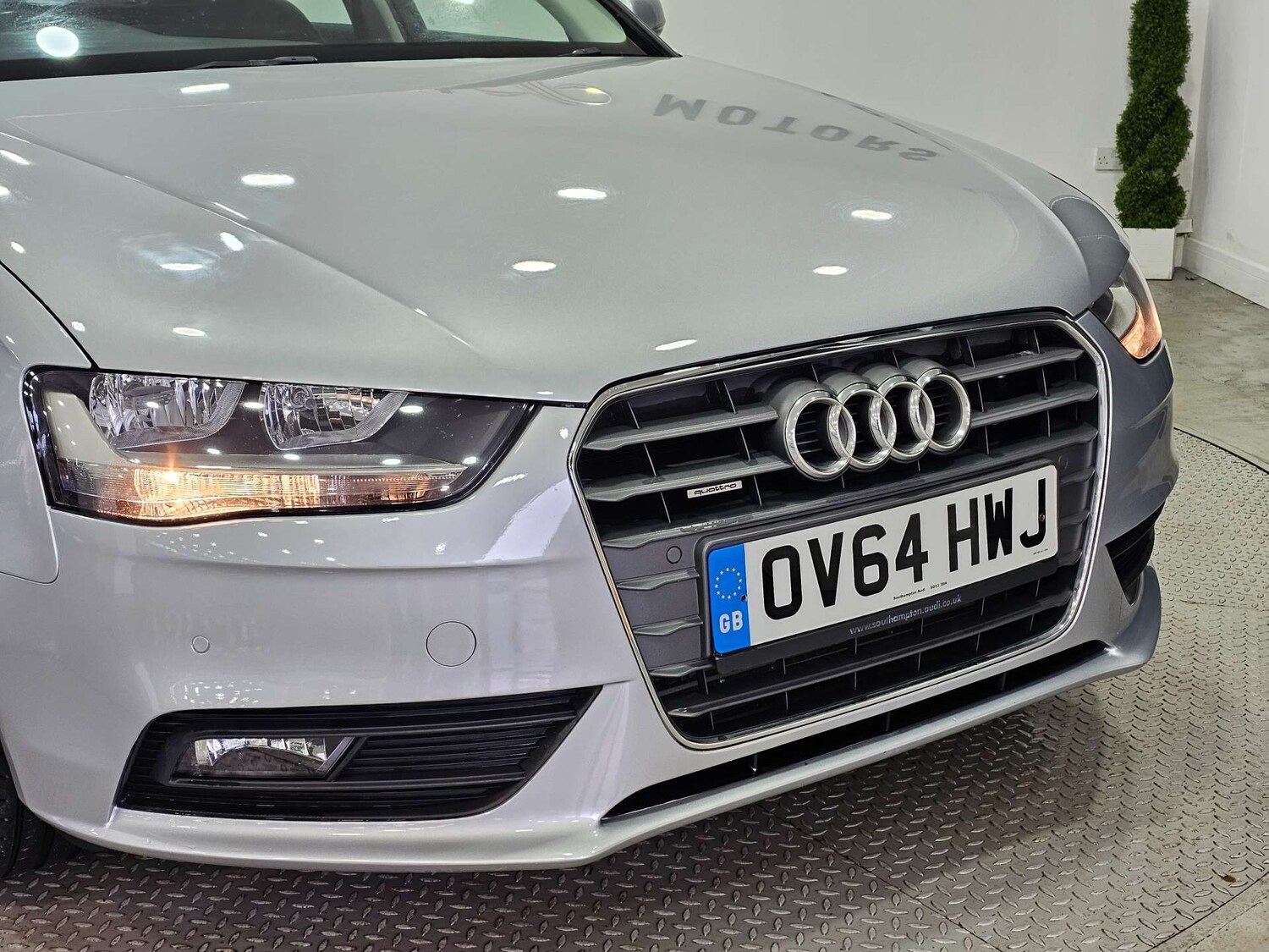 Used Audi A4 2014 for sale - 77482428: Photo 76