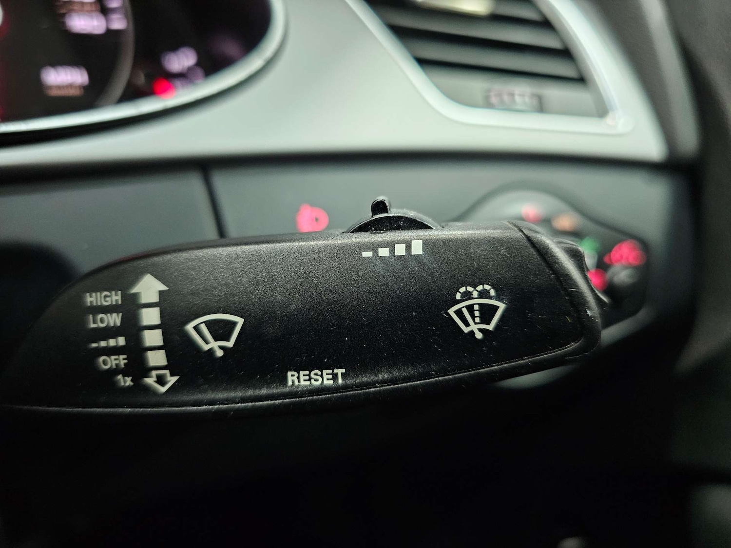 Used Audi A4 2014 for sale - 77482428: Photo 94