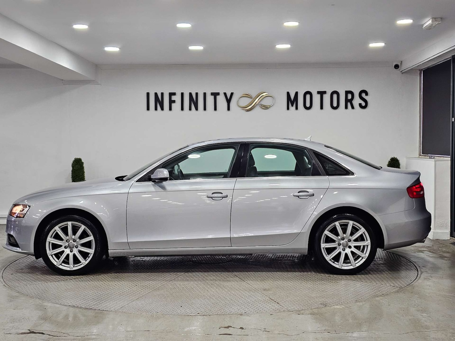 Used Audi A4 2014 for sale - 77482428: Photo 95