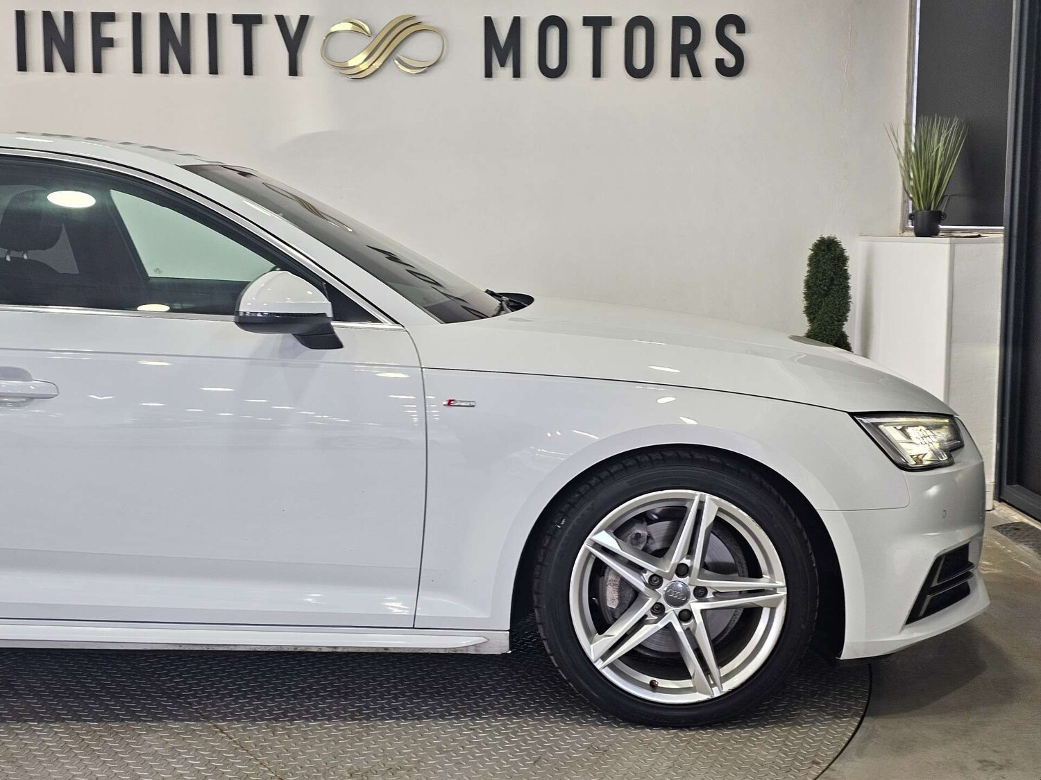 Used Audi A4 2016 for sale - 77420175: Photo 14