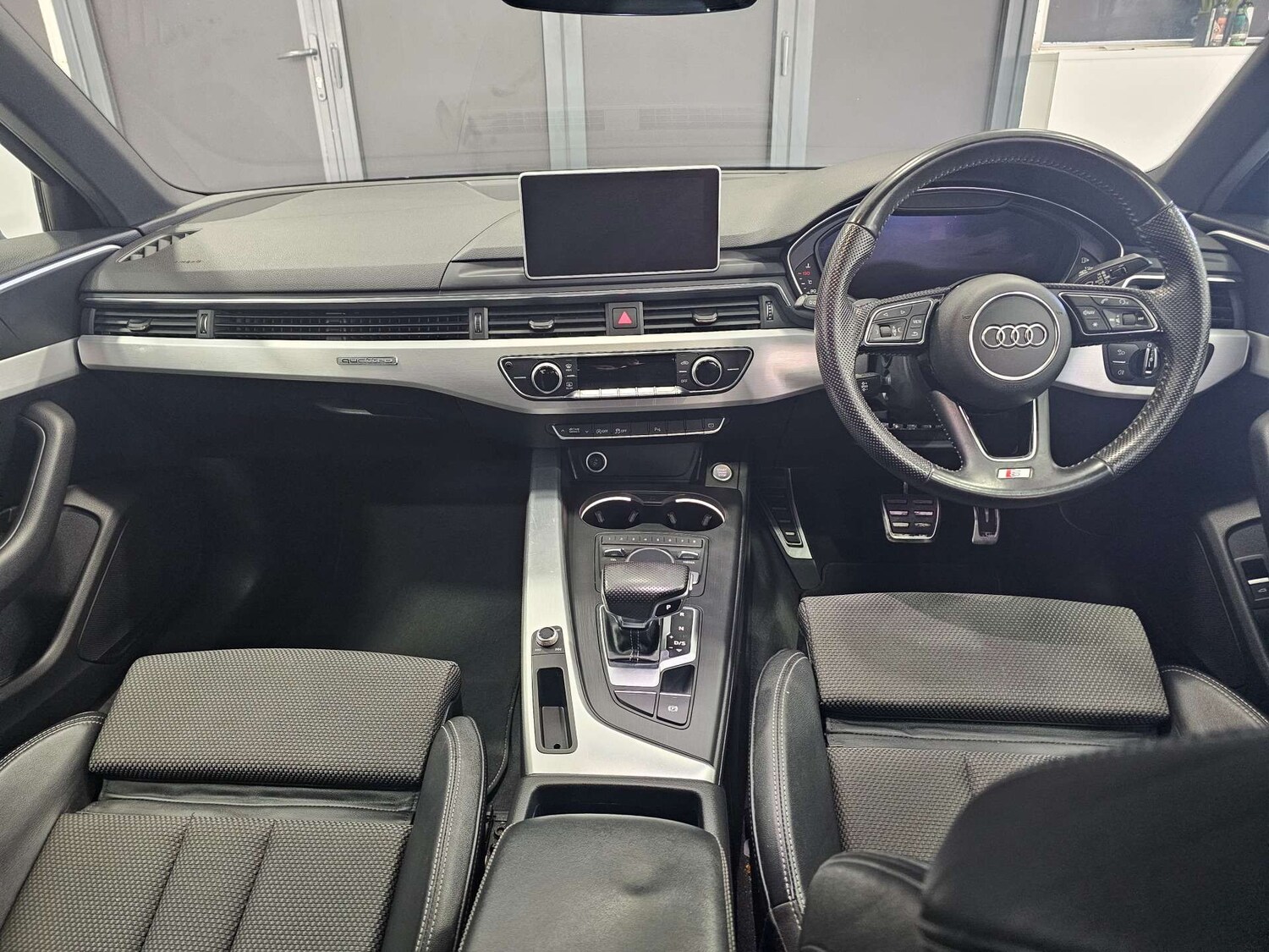 Used Audi A4 2016 for sale - 77420175: Photo 15