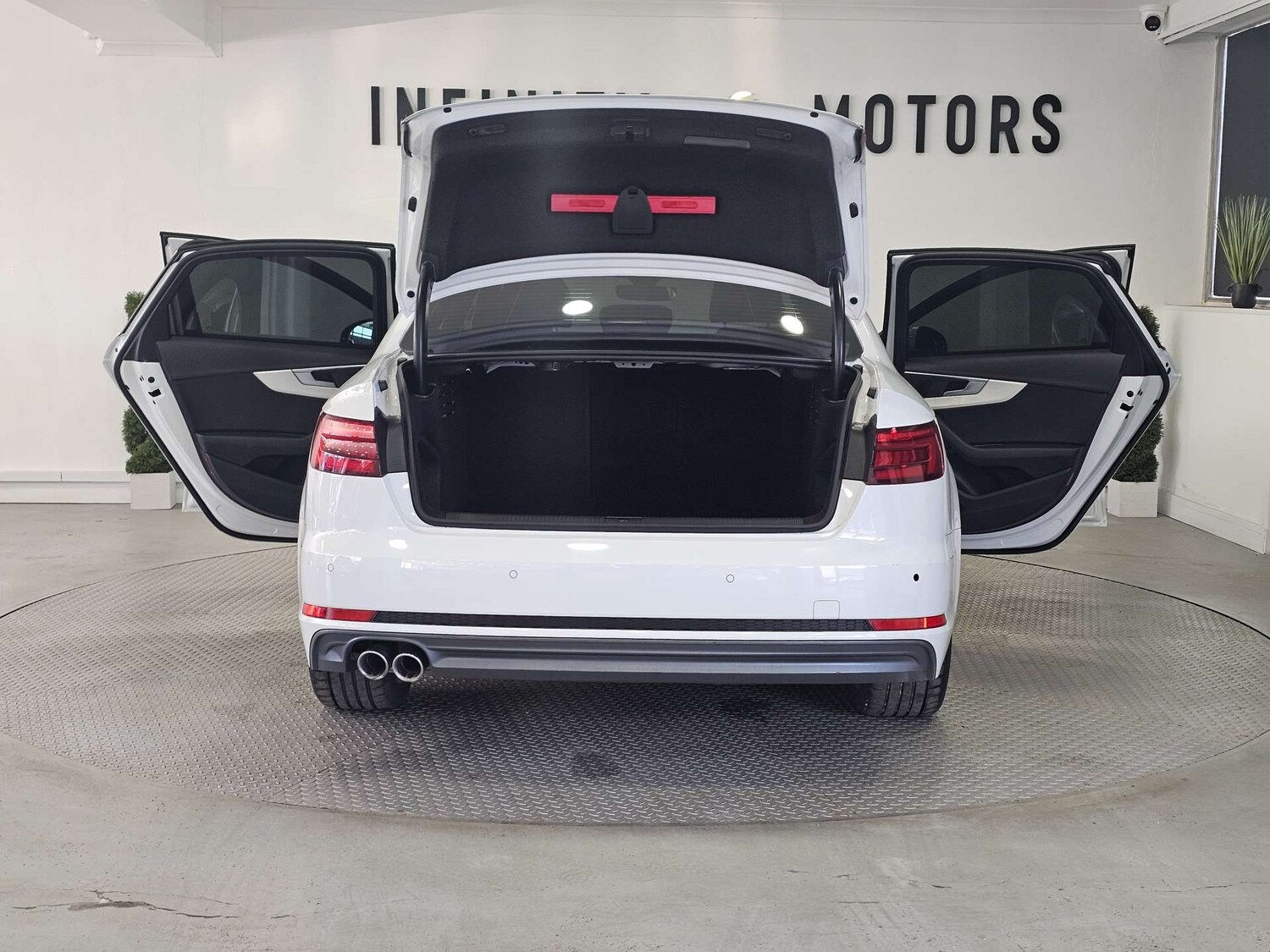 Used Audi A4 2016 for sale - 77420175: Photo 40