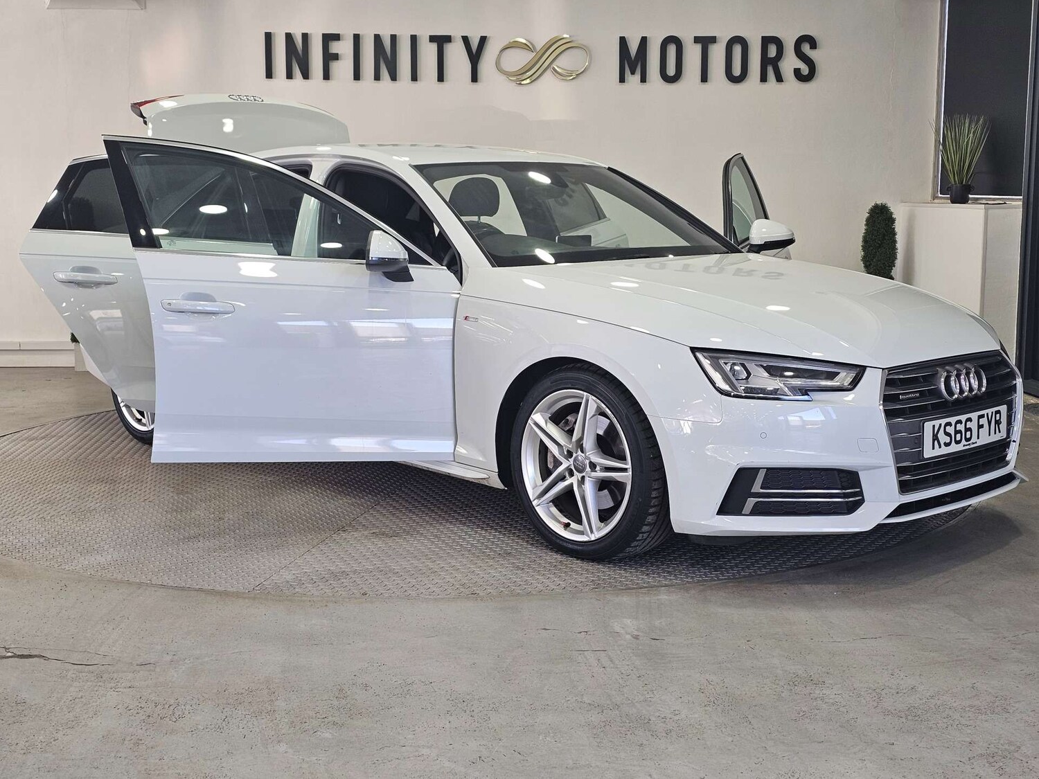 Used Audi A4 2016 for sale - 77420175: Photo 42
