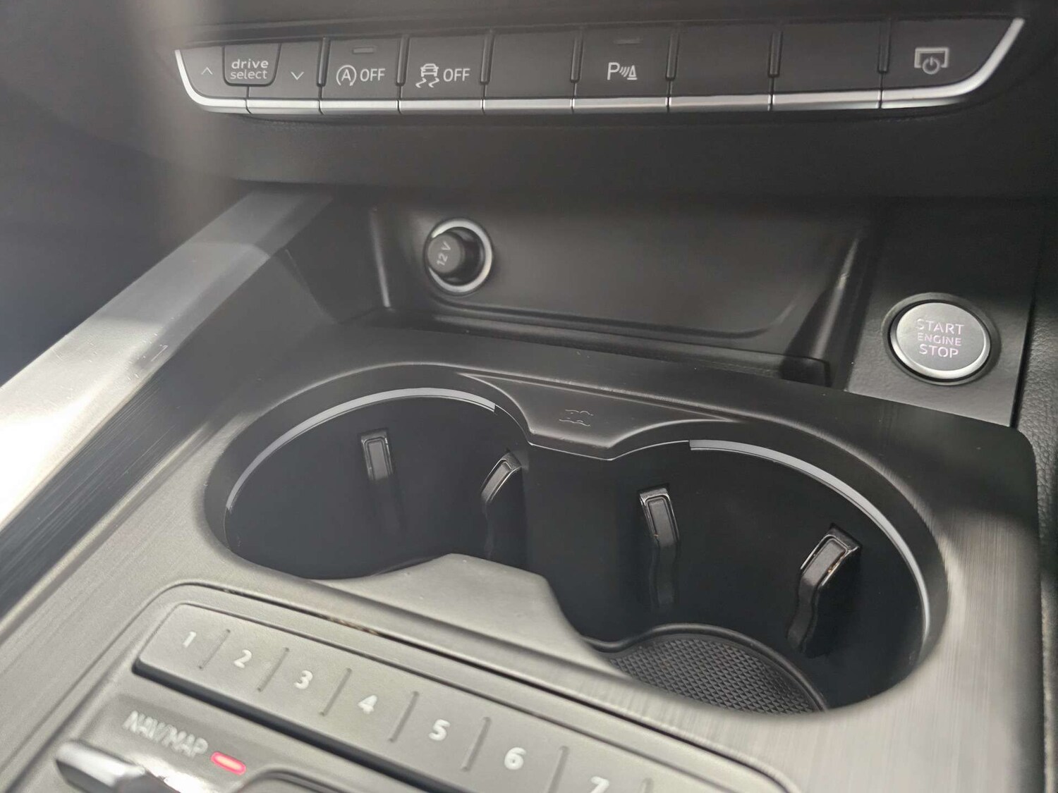 Used Audi A4 2016 for sale - 77420175: Photo 52