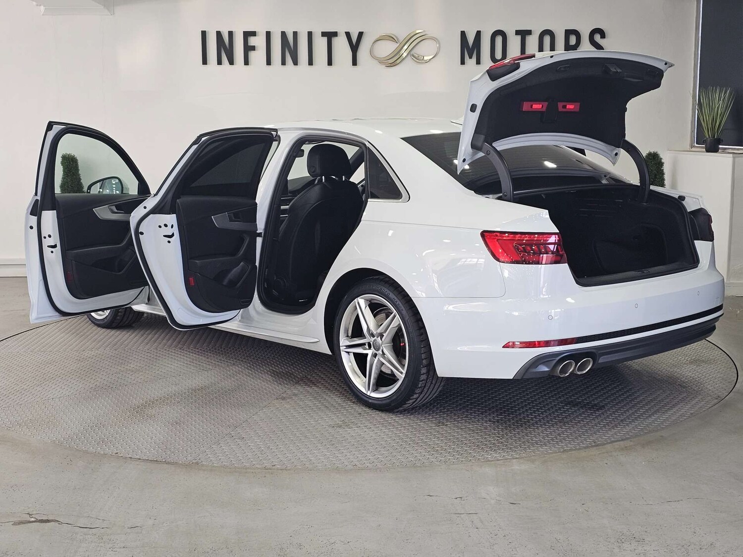 Used Audi A4 2016 for sale - 77420175: Photo 79