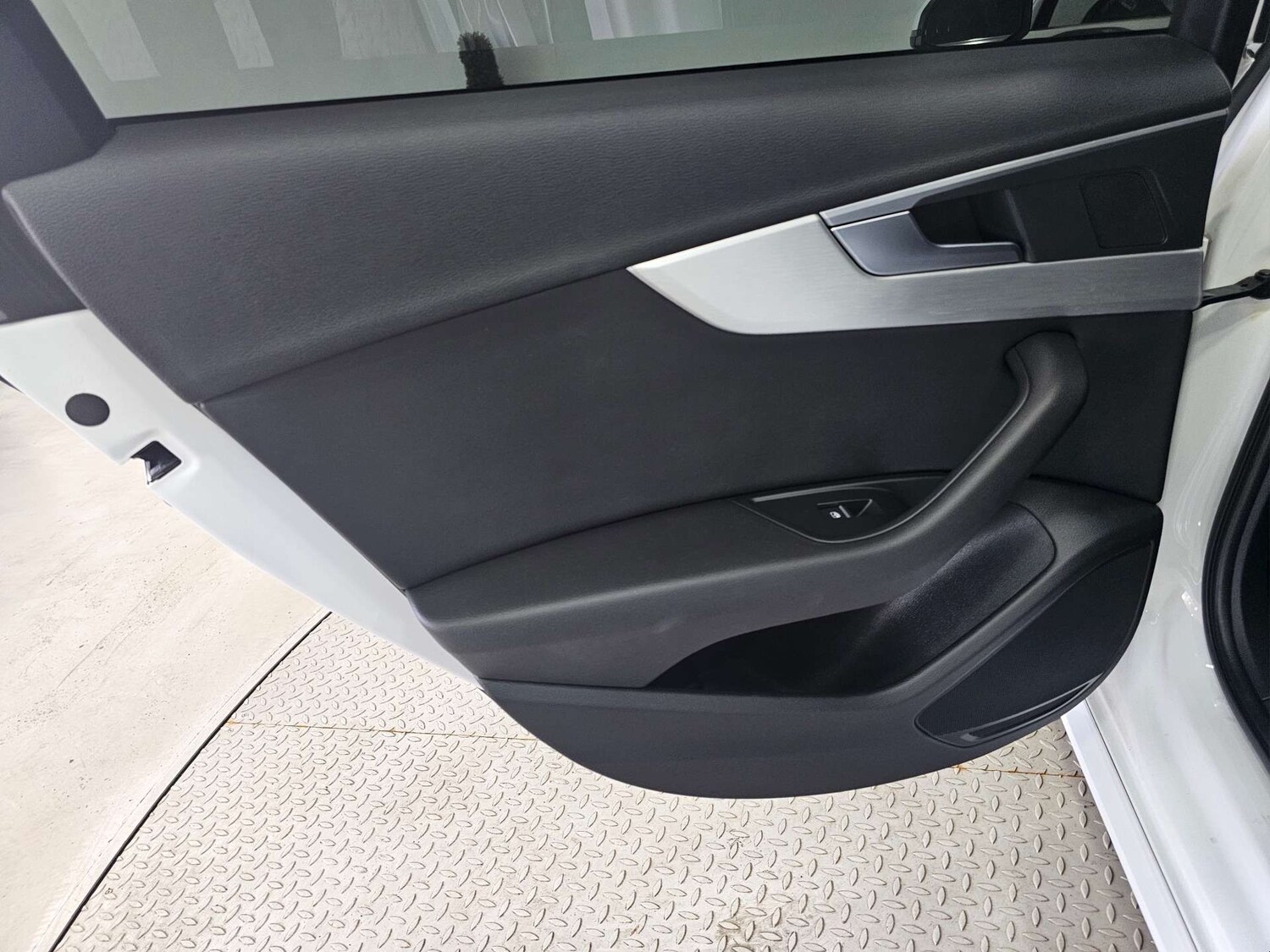 Used Audi A4 2016 for sale - 77420175: Photo 94