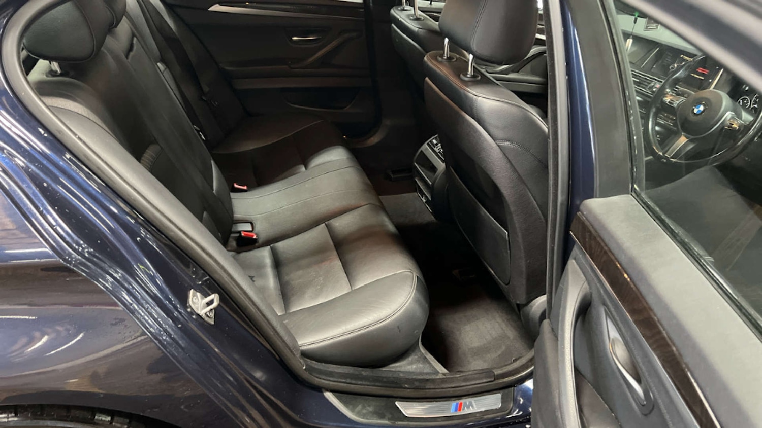 Used BMW 5 Series 2014 for sale - 77616135: Photo 11