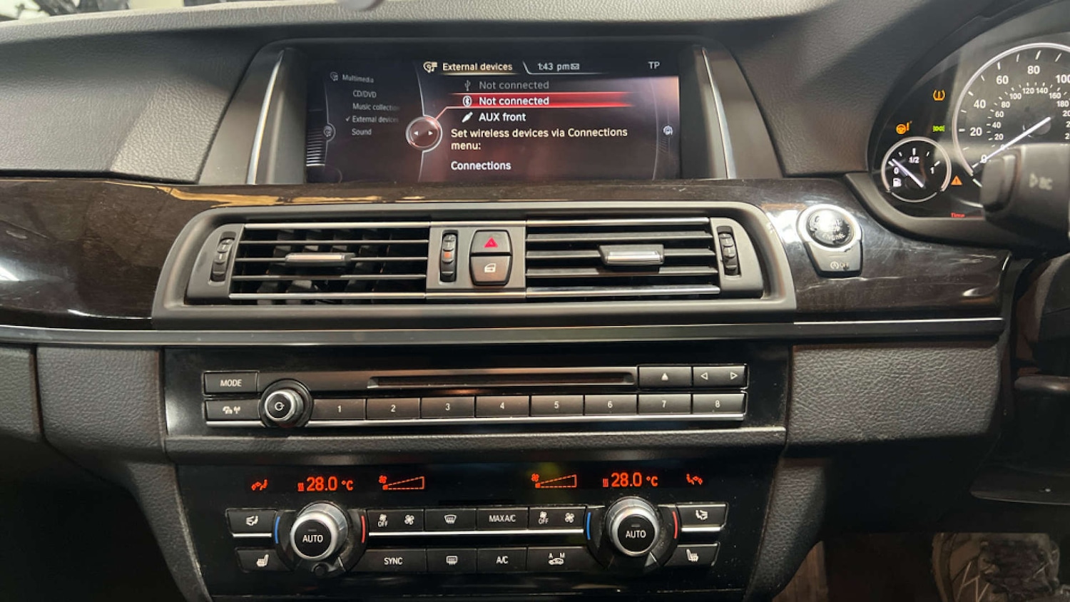 Used BMW 5 Series 2014 for sale - 77616135: Photo 14