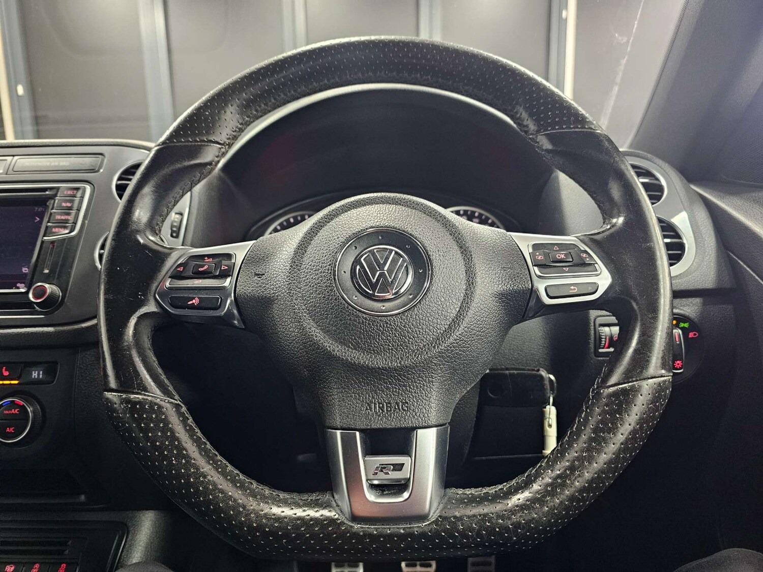 Used Volkswagen Tiguan 2016 for sale - 77477844: Photo 18