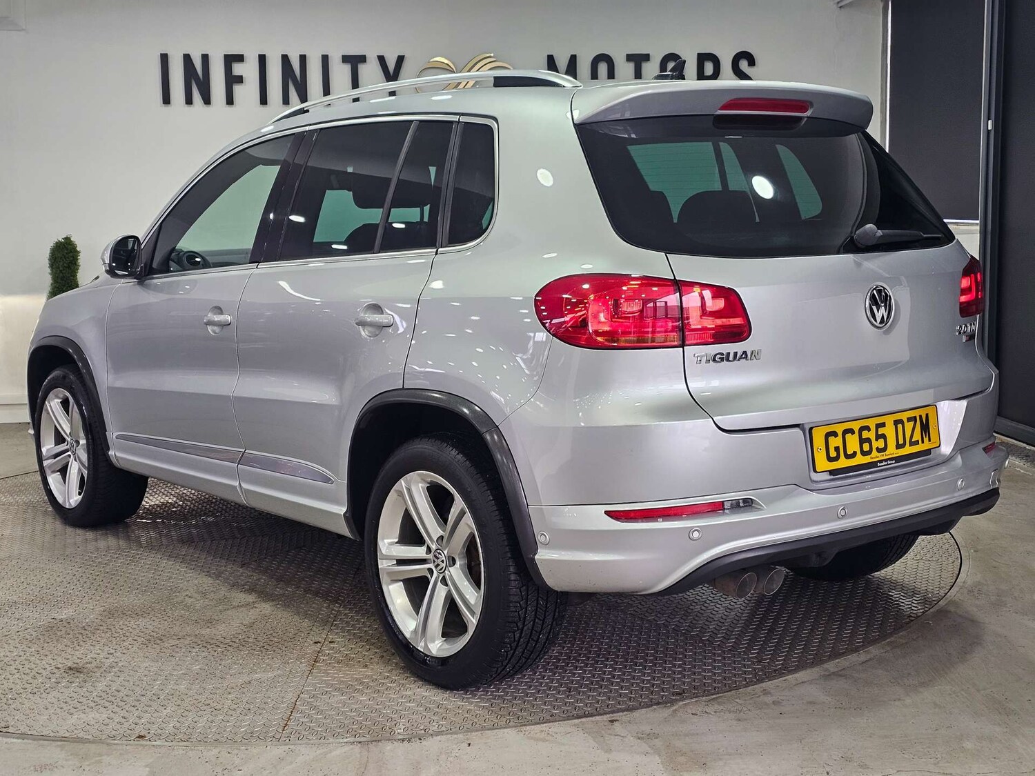 Used Volkswagen Tiguan 2016 for sale - 77477844: Photo 25