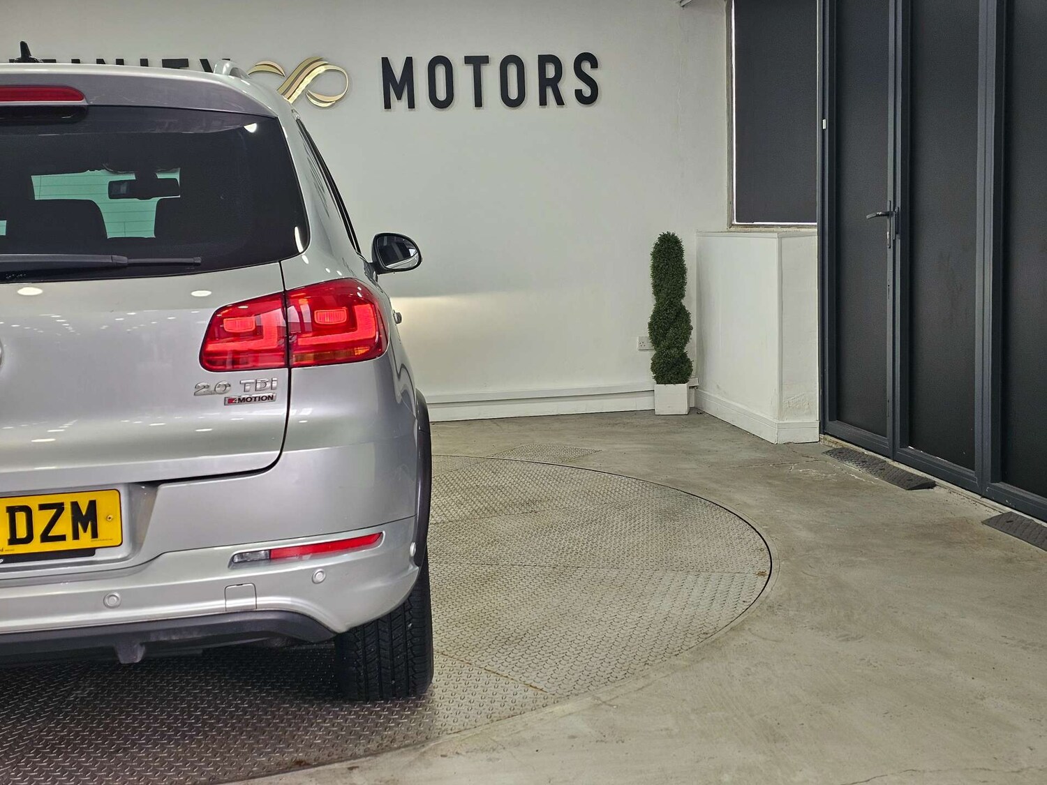 Used Volkswagen Tiguan 2016 for sale - 77477844: Photo 28