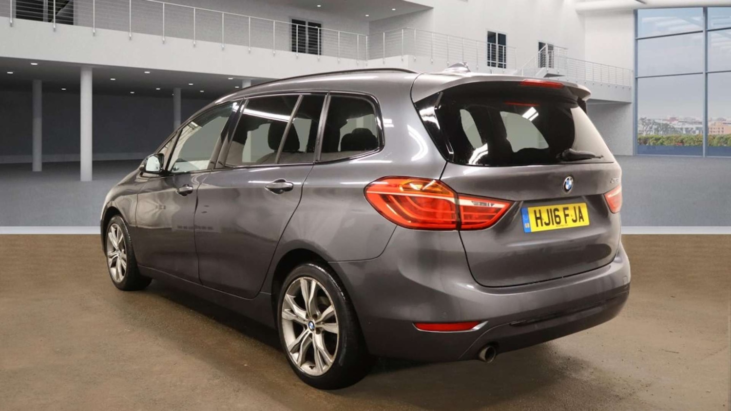 Used BMW 2 Series 2016 for sale - 77542680: Photo 4