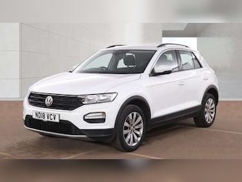 Used Volkswagen T-Roc 2018 for sale - 79099139: Photo