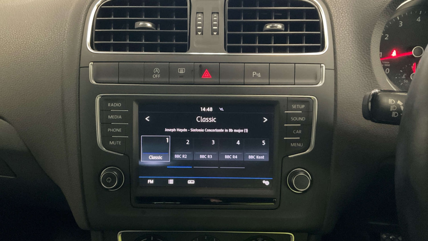 Used Volkswagen Polo 2016 for sale - 77636829: Photo 14