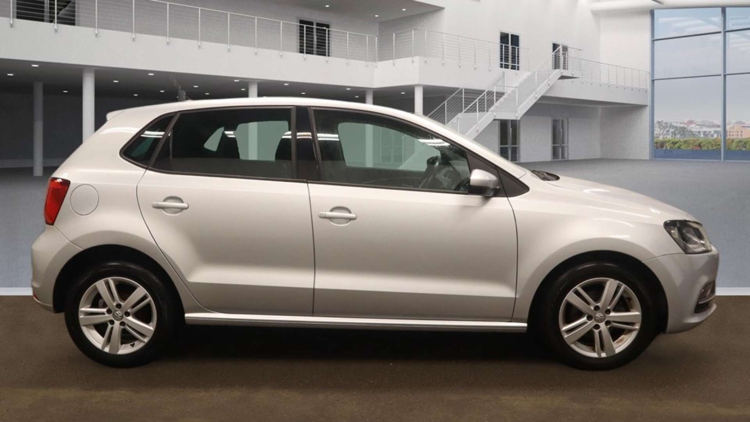Used Volkswagen Polo 2016 for sale - 77636829: Photo 7