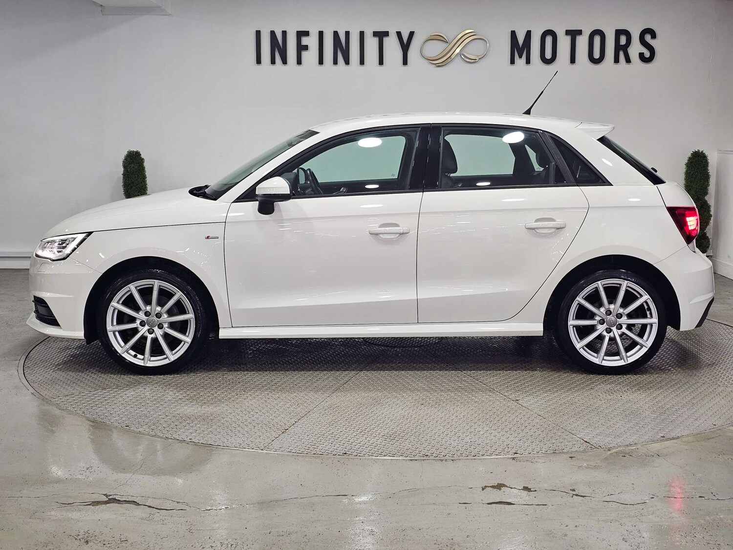 Used Audi A1 2016 for sale - 77490235: Photo 32