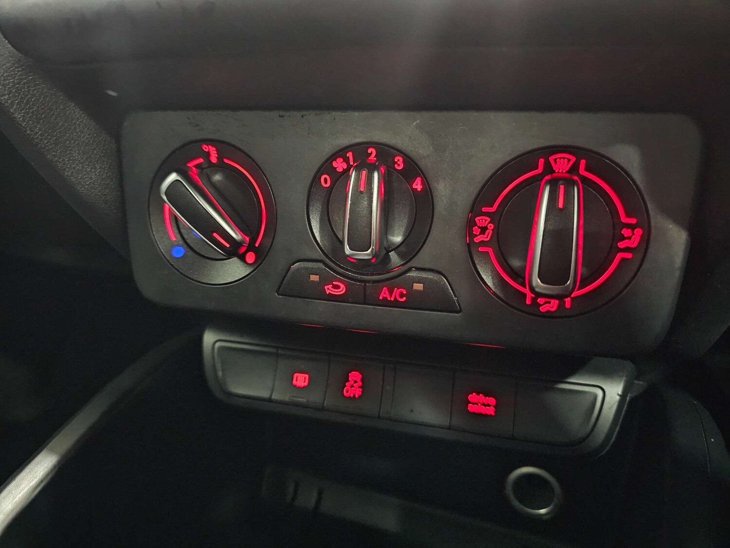 Used Audi A1 2016 for sale - 77490235: Photo 64